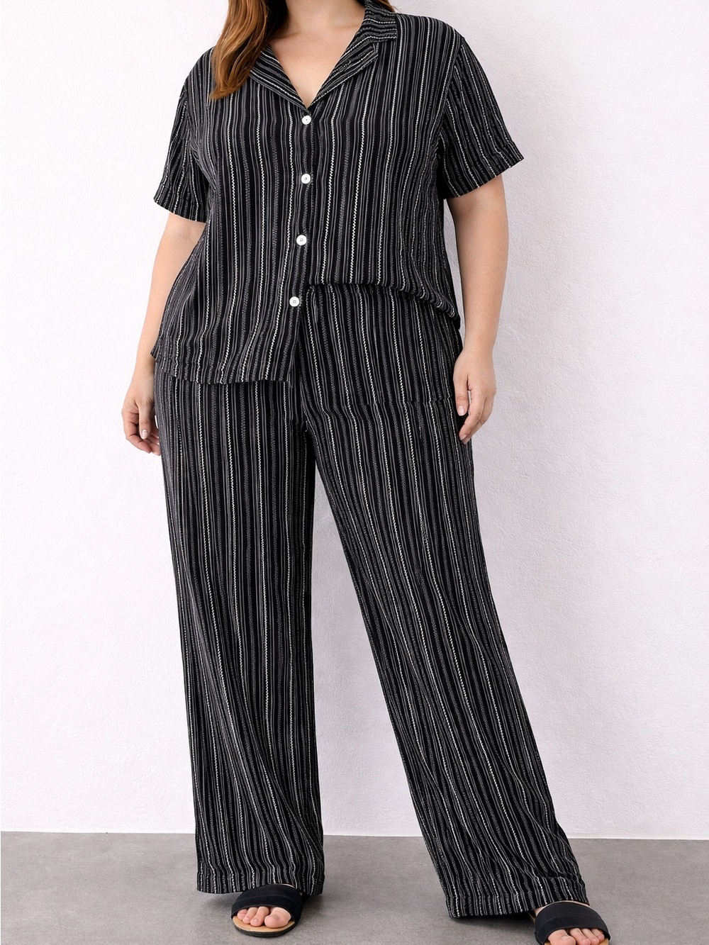 Nicole Miller Womens Black Striped Pajama Set Two Piece Sleepcore Loungewear